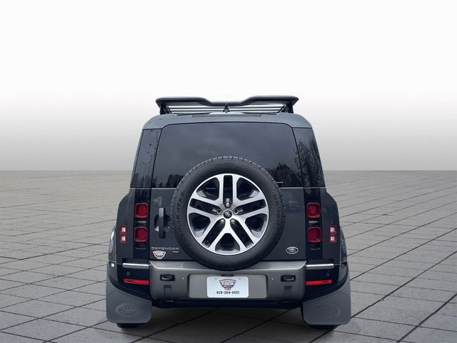 2022 Land Rover Defender 110 X-Dynamic HSE