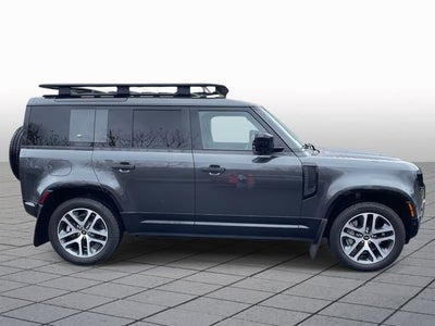 2022 Land Rover Defender 110 X-Dynamic HSE