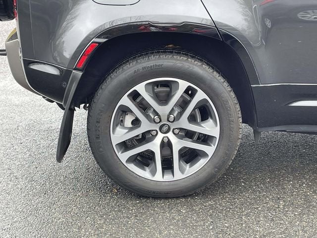 2022 Land Rover Defender 110 X-Dynamic HSE