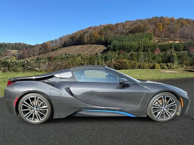 2019 BMW i8 Base