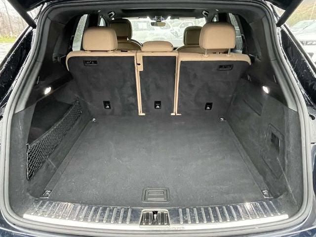 2023 Porsche Cayenne Base