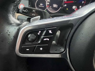 2023 Porsche Cayenne Base