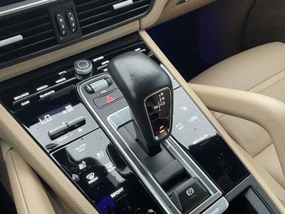 2023 Porsche Cayenne Base