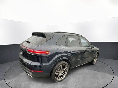 2023 Porsche Cayenne Base