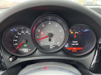 2021 Porsche Macan S