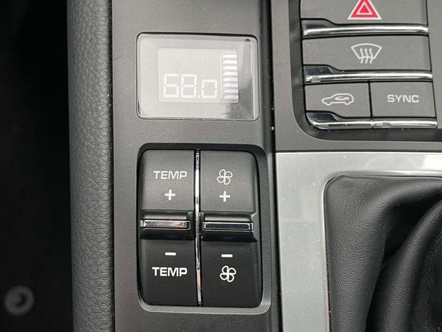 2021 Porsche Macan S